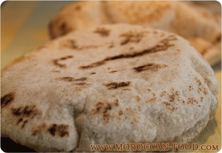 Moroccan pita recipe - mkhamer - batbout - toghrift - matlou