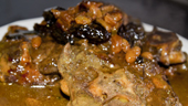 Maassel - Lamb tajine with prunes and almonds